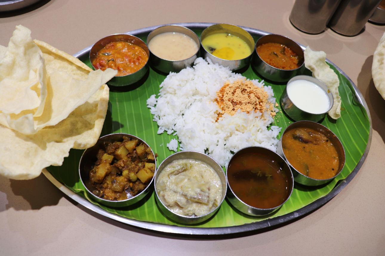 South Indian Veg Thali (Poori/Chapathi)